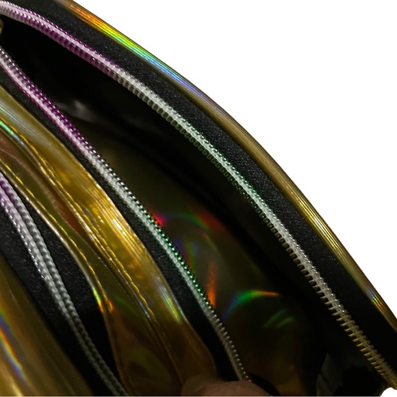 Athleta Gold Over America Tour gold belt bag EUC, spot on back - Picture 6 of 11